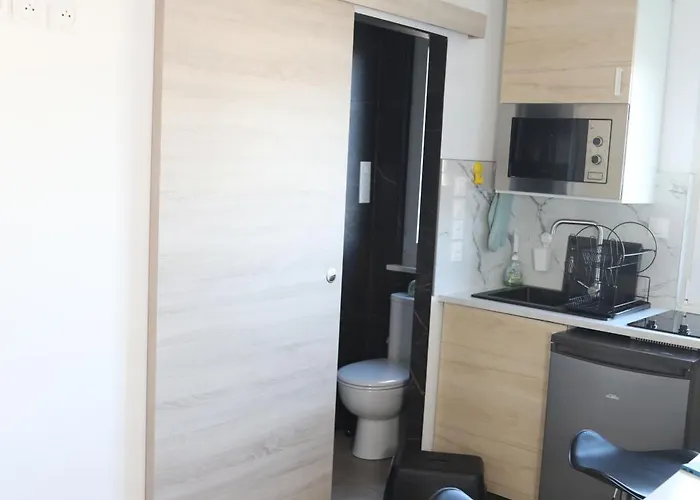 شقة En Centre-ville مُلووز